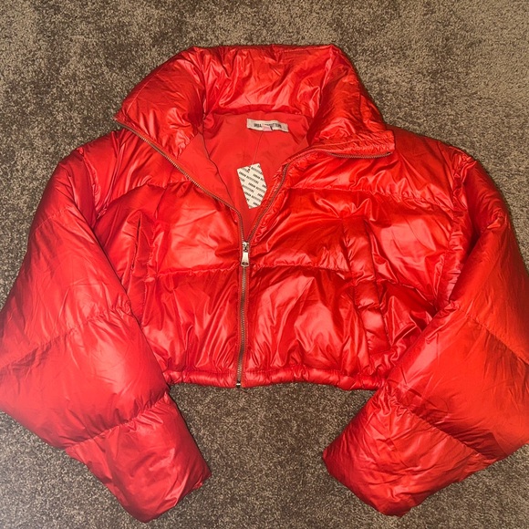 Urban Outfitters Bold Red Puffer Jacket - Picture 4 of 5